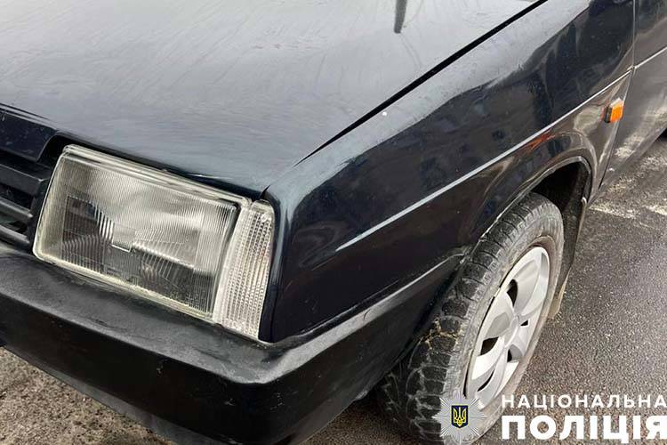 На Тернопільщині водій автомобіля збив жінку, яка переходила дорогу