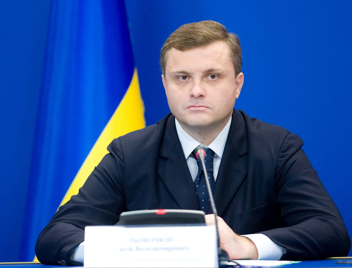 Сергій Льовочкін купив партію “Патріоти України” і готується до виборів