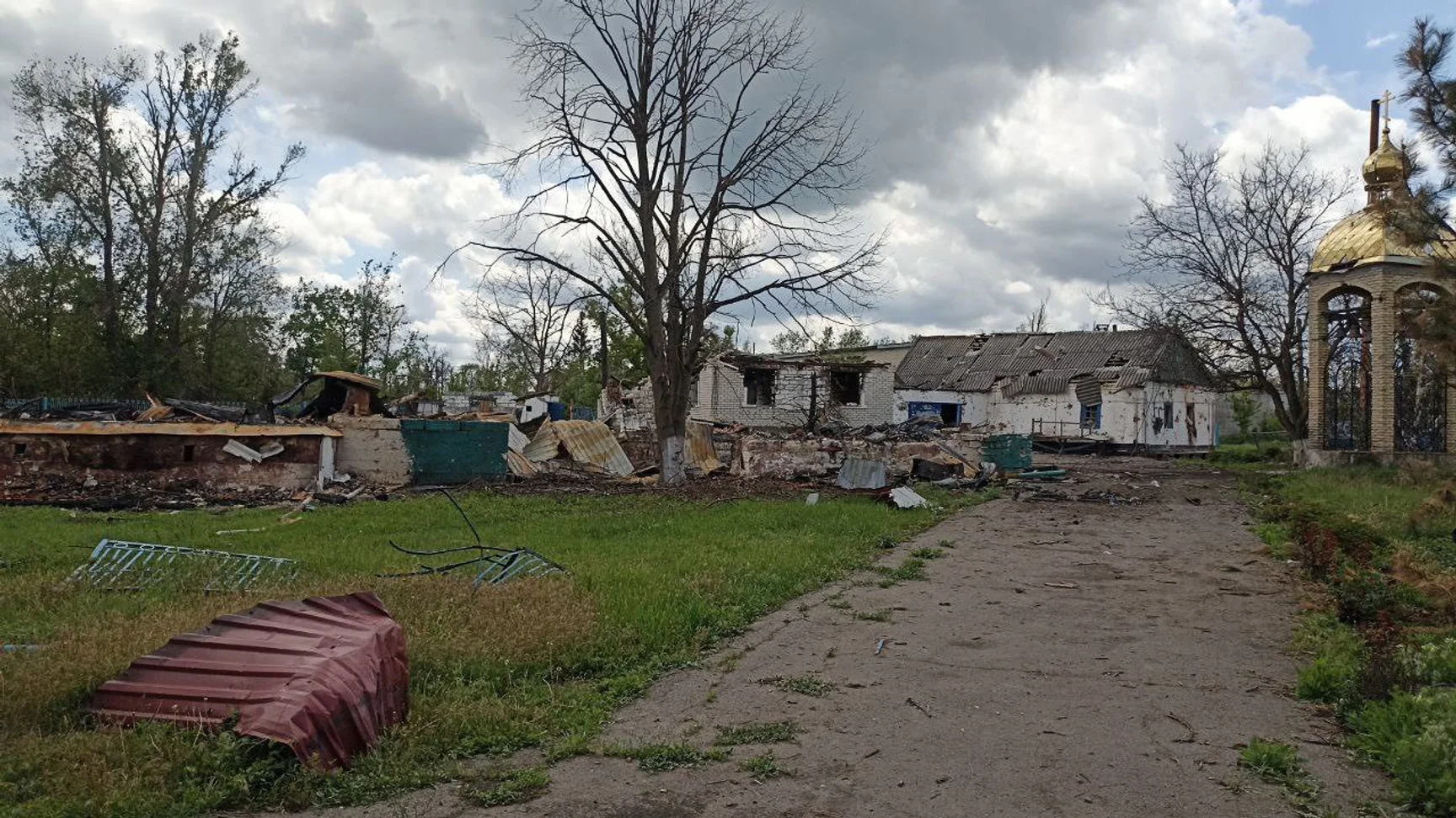 росіяни зруйнували Свято-Вознесенський храм на Донеччині