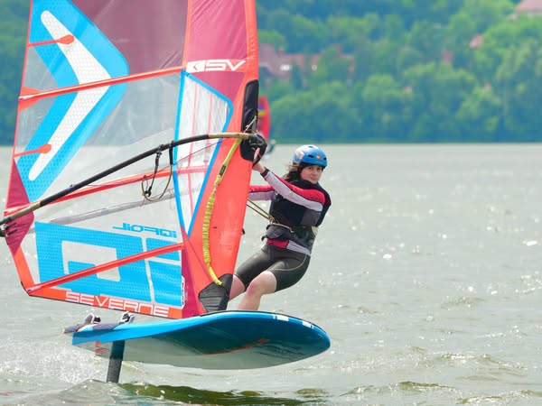 Студентка ТНПУ Аліна Нижегородова — стала чемпіонкою України з віндсерфінгу!