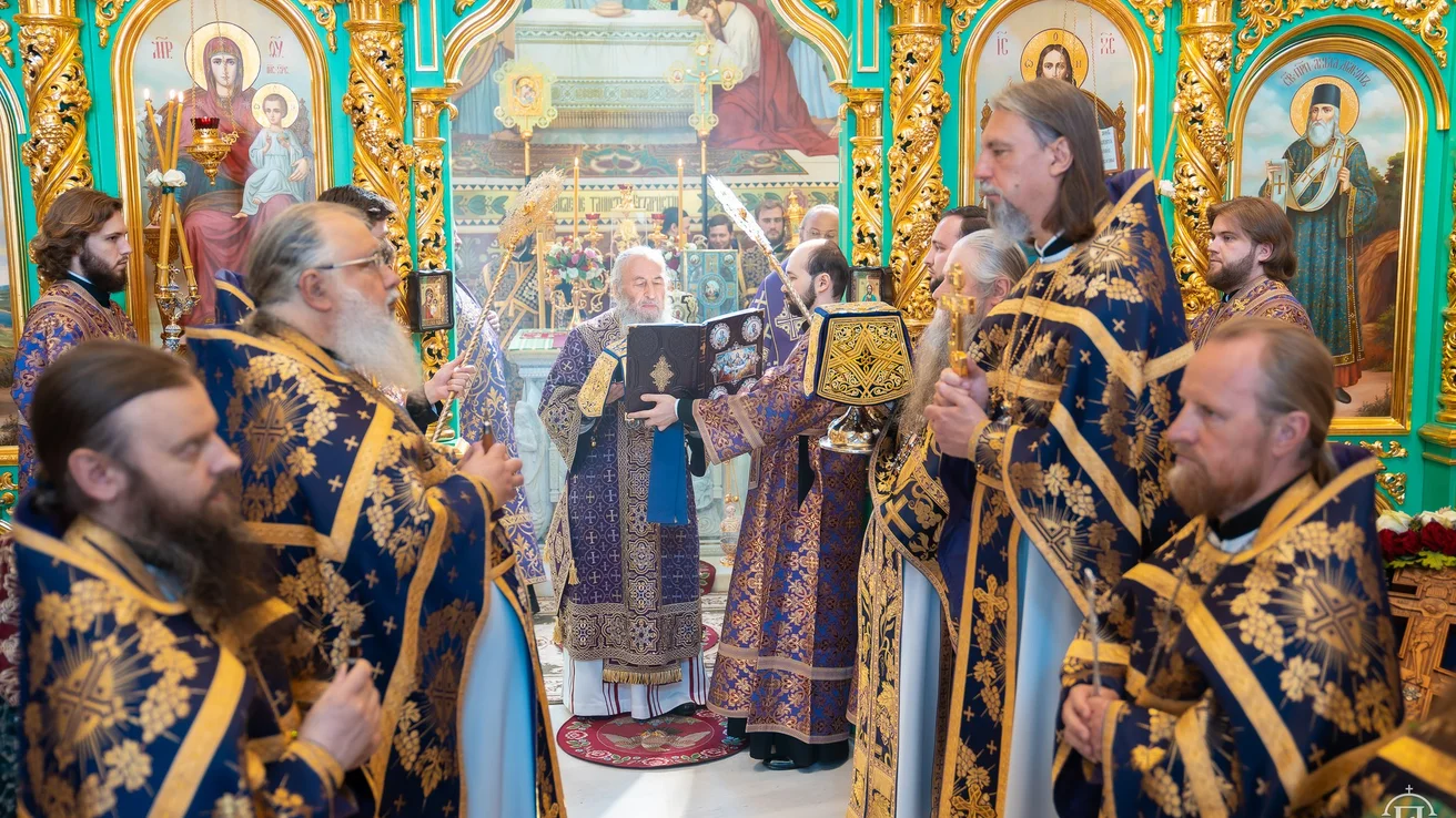 УПЦ МП має розірвати зв’язки з російською церквою до 24 серпня