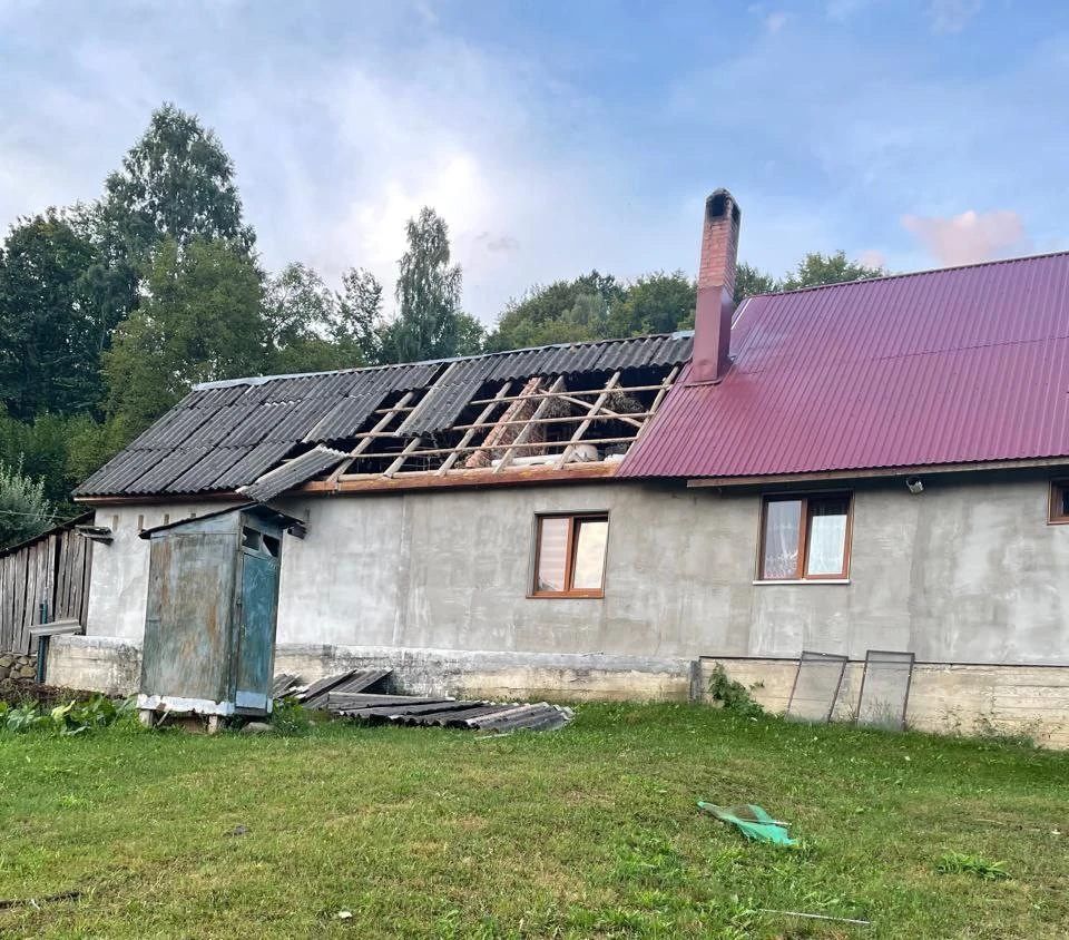 У Мукачеві росіяни вдарили по заводу (фото)