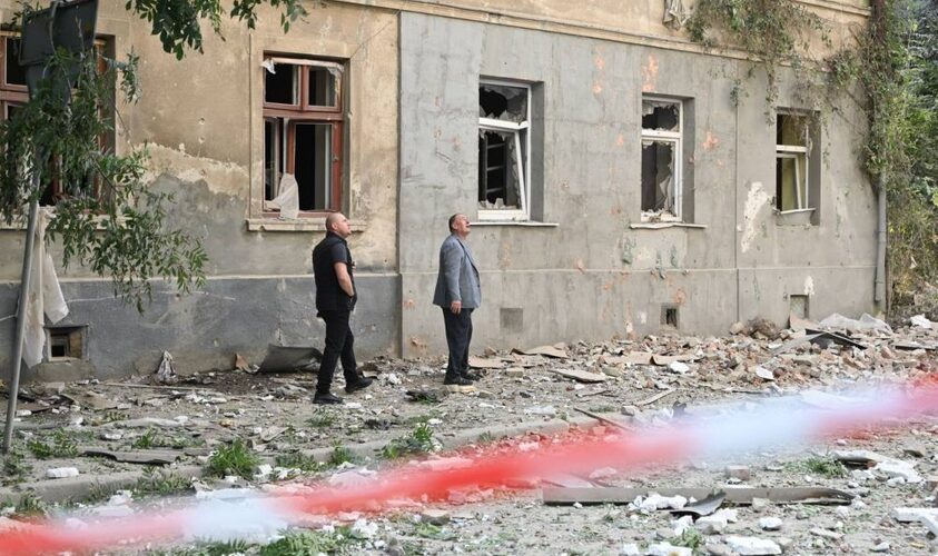 У Львові ще 5 сімей отримають компенсацію за оренду житла після обстрілу