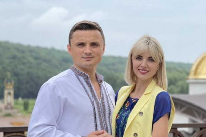 Дружина Головка у суді похизувалася італійською сумочкою за 18 тисяч гривень: це 35% її річного доходу